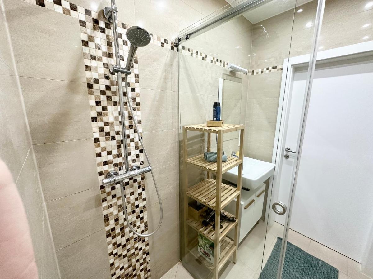 Book-A-Room Panda-Apartments Wien Exteriör bild
