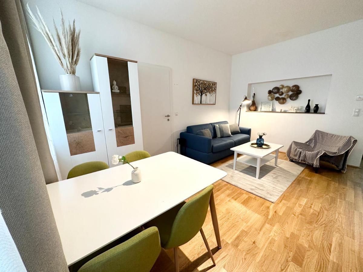 Book-A-Room Panda-Apartments Wien Exteriör bild