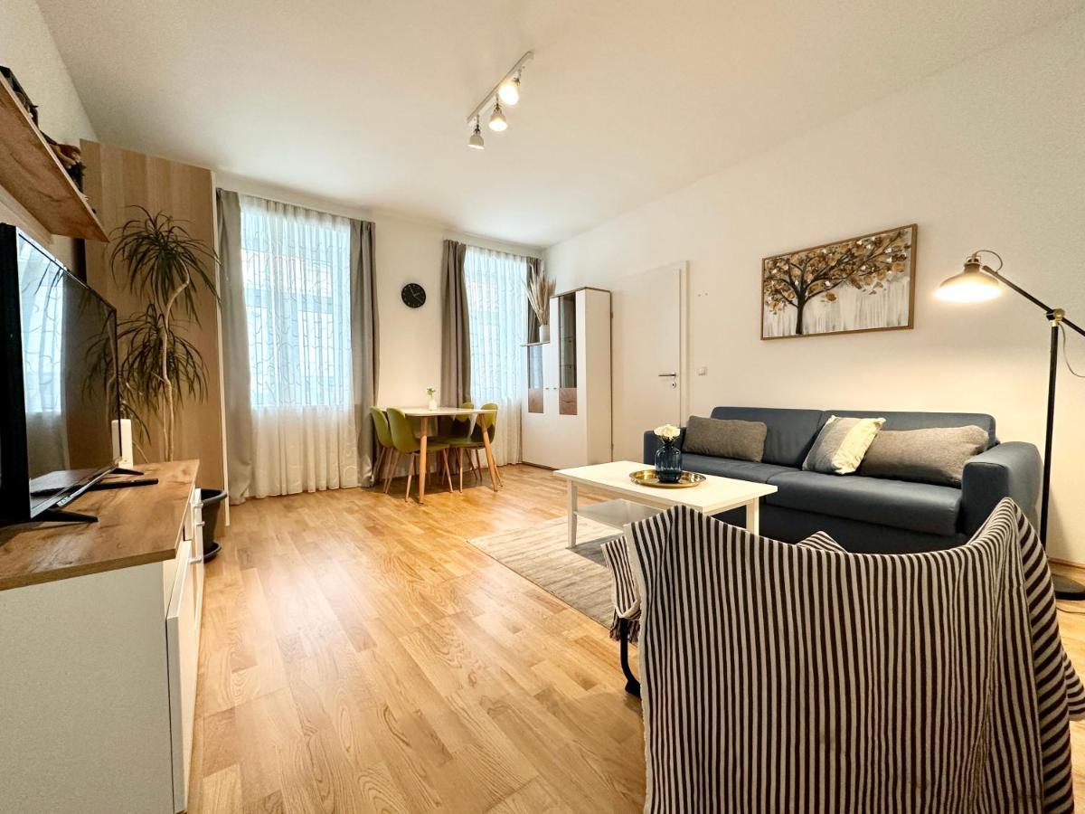 Book-A-Room Panda-Apartments Wien Exteriör bild