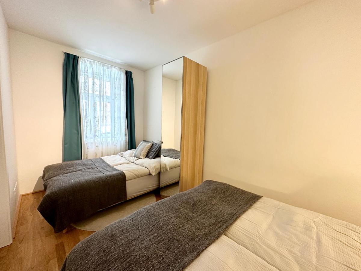 Book-A-Room Panda-Apartments Wien Exteriör bild